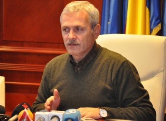 Dragnea: Începem să ne punem întrebarea câţi mai rămânem în picioare până la sfârşitul anului